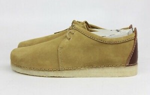 clarks ashton oak suede