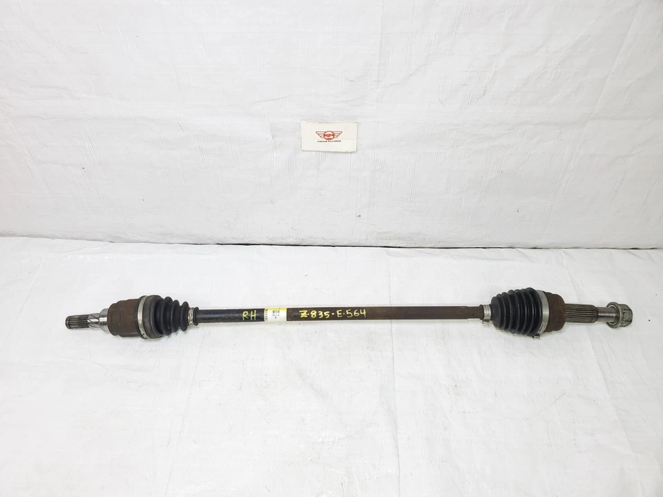 Eje trasero derecho lado pasajero Nissan Pathfinder 13-20 OEM 39600-3JA0A Foto 3 de 4