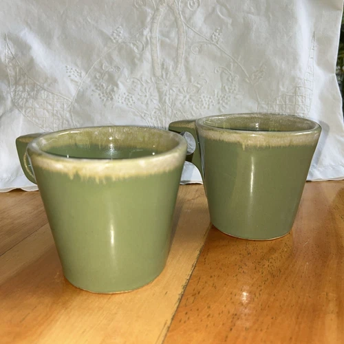 Pair Of EUC Hull Pottery Avocado Green Drip Glaze Coffee Cup Mug Vintage MCM USA