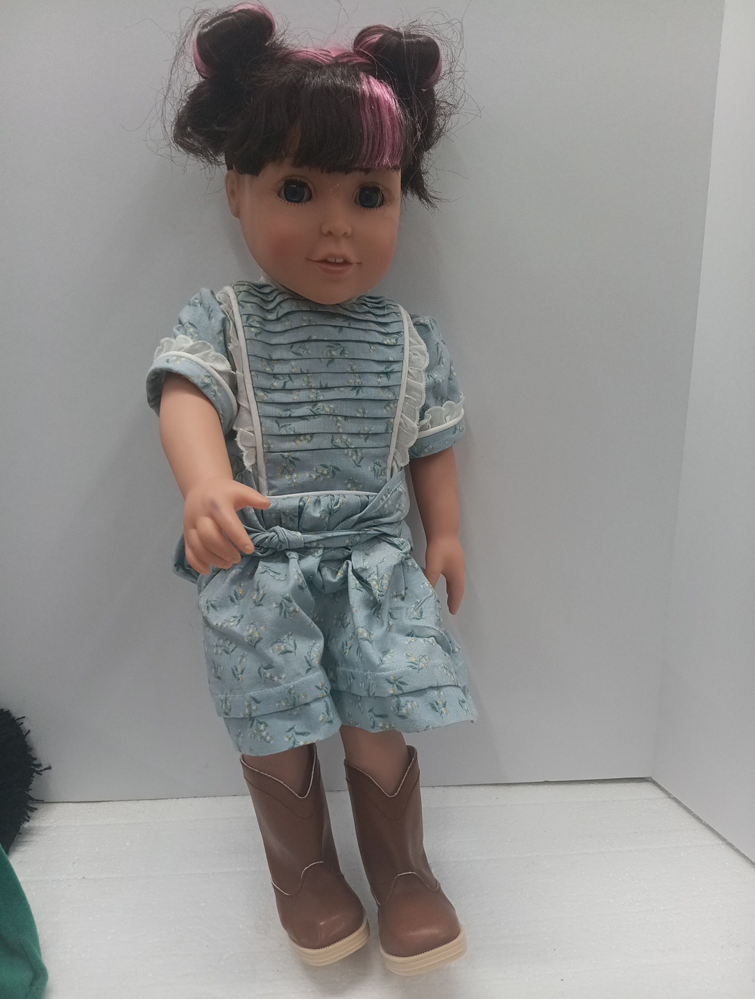 Adora Amazing Girls Ava Play Doll #13A 2021.        D75