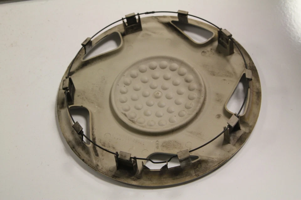 1992-1994 PLYMOUTH LASER 14” wheel cover hub cap 485 P/N MB816393 - Image 2 of 2