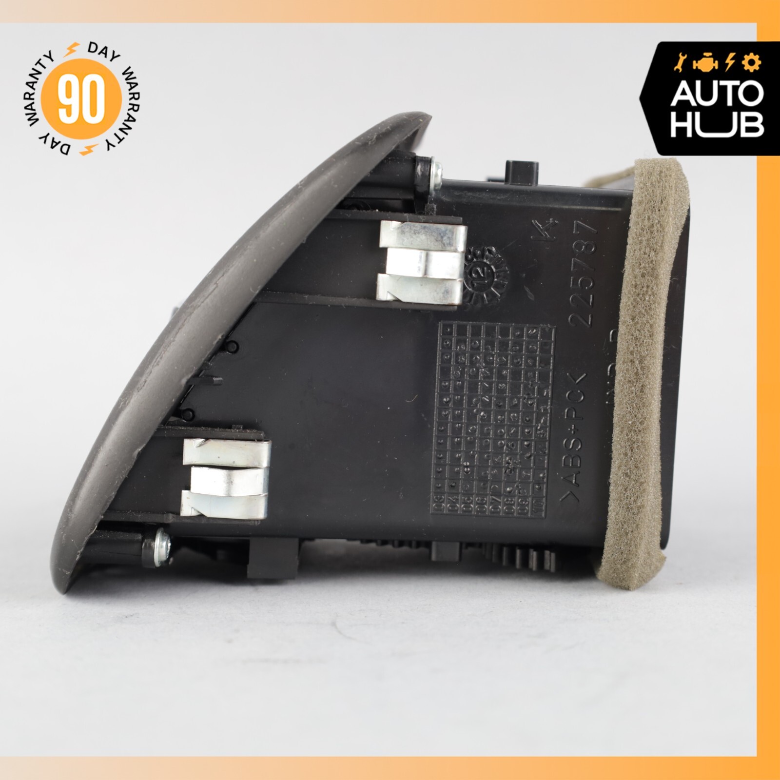 03-13 Maserati Quattroporte M139 Front Right or Left Console AC A/C Air Vent OEM