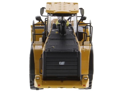 CAT CATERPILLAR 966 GC WHEEL LOADER WITH OPERATOR 1/50 BY DIECAST