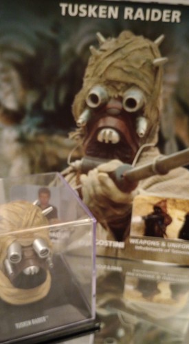 Star Wars Helmet Collection Tusken Raider, 1:5 Scale, In Display Case - Picture 2 of 6