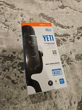Blue Yeti Professional Multi-Pattern USB Condenser Microphone - Blackout