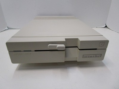 COMMODORE 1571 FLOPPY DRIVE FOR C64 64C VIC-20 C16 PLUS/4 128 TESTD/WRKNG LV2  