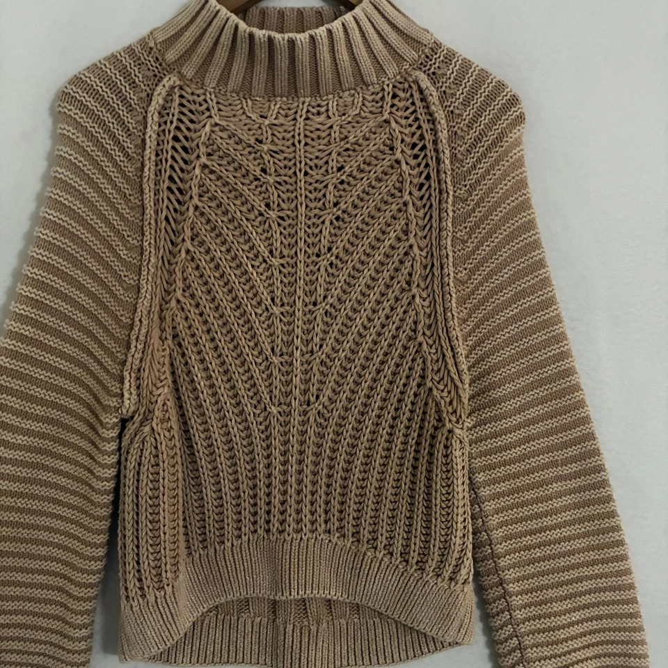 Suéter tejido con cable Free People talla S corto de gran tamaño manga globo avena boho Foto 2 de 4