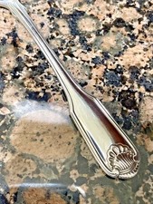 Oneida CLASSIC SHELL Stainless CUBE Silverware Flatware YOUR CHOICE