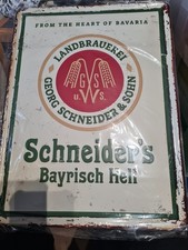 مقتنيات وفنون — Schneiders Bayrisch Hell Tin Sign