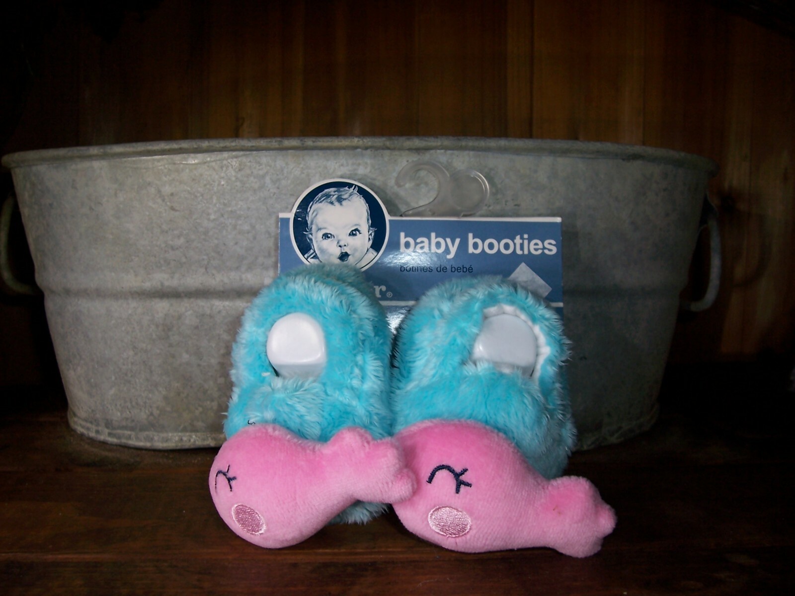 Fish Theme Size 0-6 Months Blue Pink Soft Casual Shoes