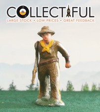 VINTAGE LEAD FIGURE - COWBOY WITH RIFLE - MOVING ARM - BRITAINS SIZE   619