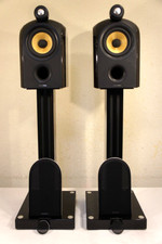 B&w - Bowers And Wilkins Pm1 Bookshelf Speakers + Original Floorstanding Stands
