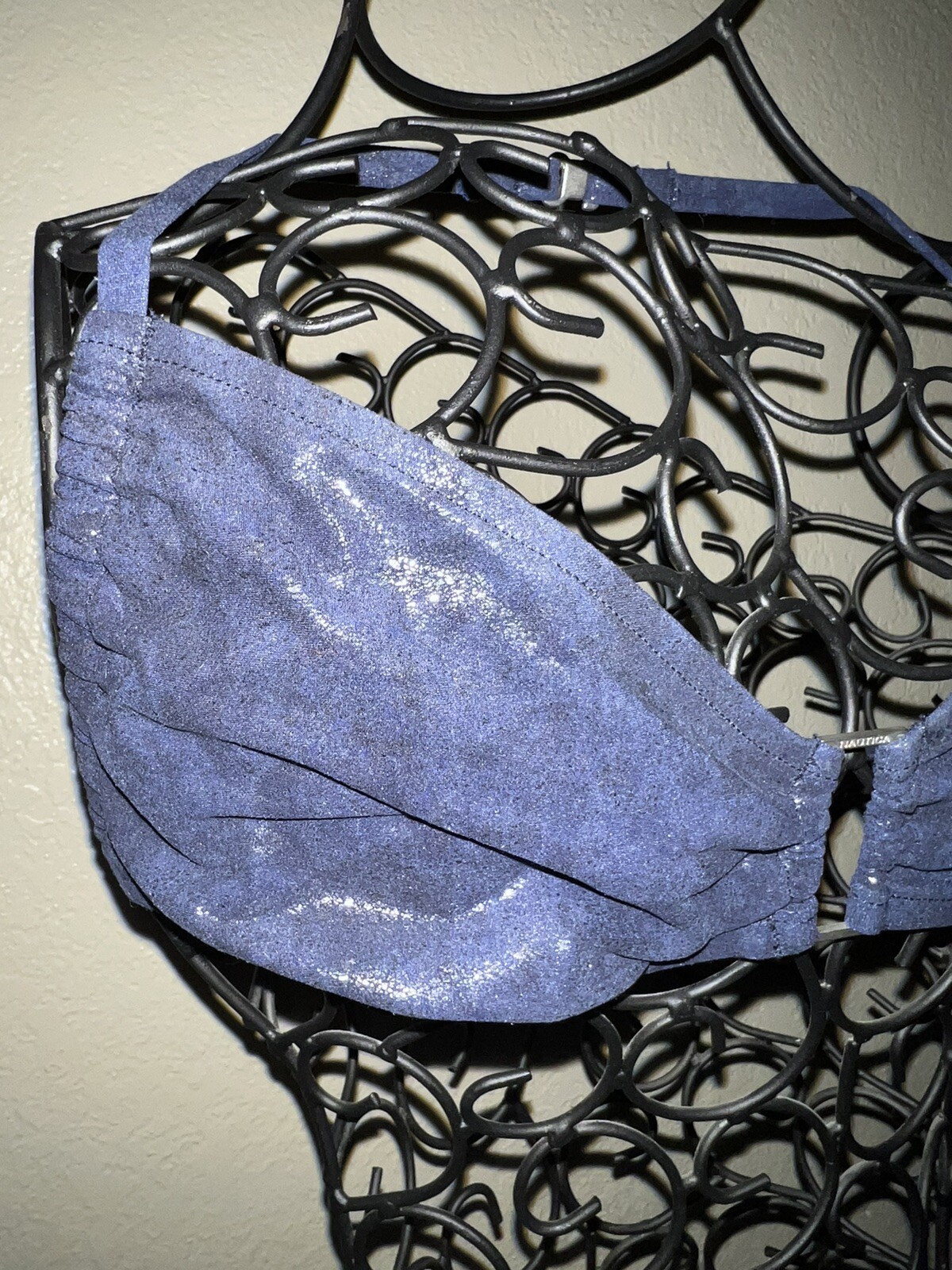 Picture 4 of 8