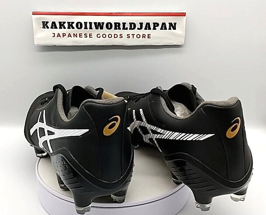 ASICS Soccer Cleats Shoes DS LIGHT XFLY 5 1101A047 001 Black / White
