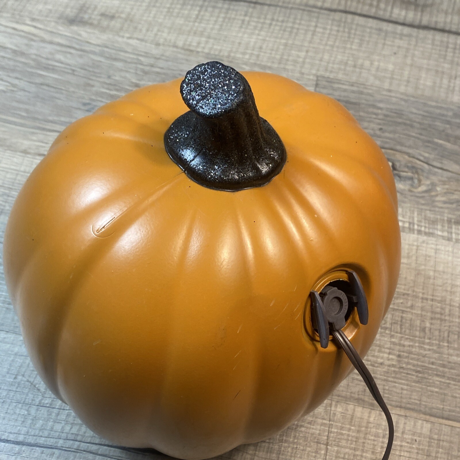 2018 Target | Hyde and Eek! Boutique | Lit Pumpkin | Light up Pumpkin with BOO