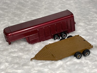 ERTL 1950 Ford Pickup With 8N Tractor In 1:64 Scale