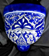Talavera Pottery Wall Pocket Mexico Blue & White Heavy Piece 9.75 x 9.5"x4 GUC