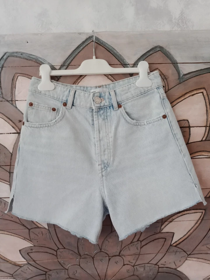 Short En Jean Femme, Zara, Bleu Ciel, Taille 36 - Photo 3/4
