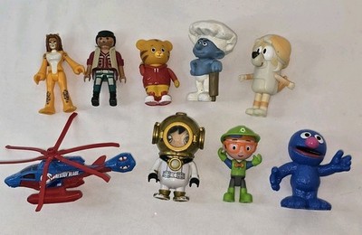 Mixed Lot of 9 Misc Figurines & Toys Blippy Bluey Daniel Tiger Ryans World More!