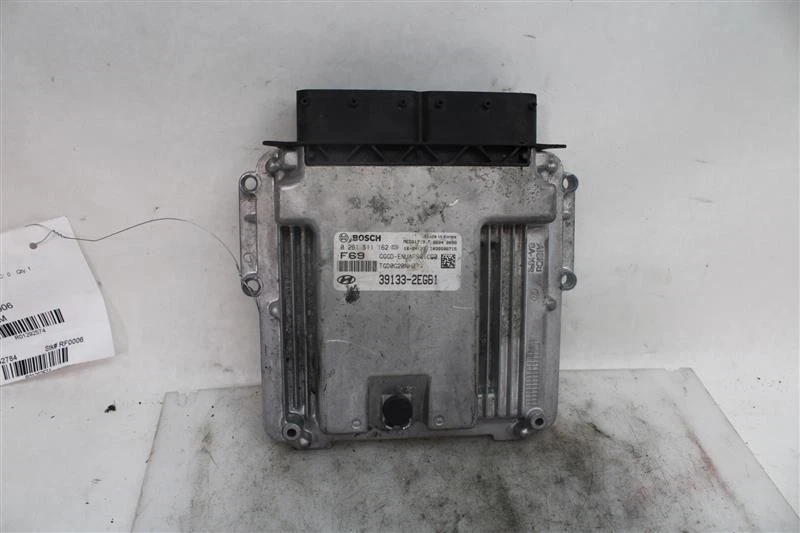 ECU ECM COMPUTER Hyundai Elantra 2016 16 2017 17 391332EGB1 1292574 - Image 2 of 4