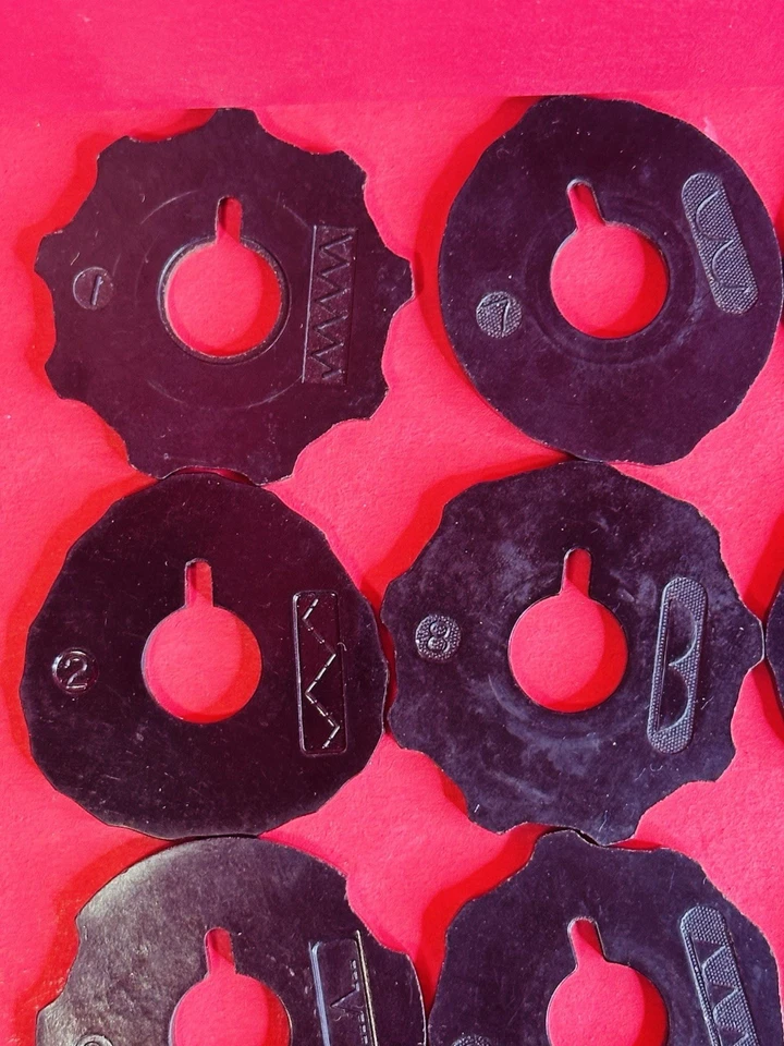 Conjunto raro de 33 discos da moda Singer Flat Cams 1-32, 37 máquinas de costura 306 319 + - Imagem 2 de 4