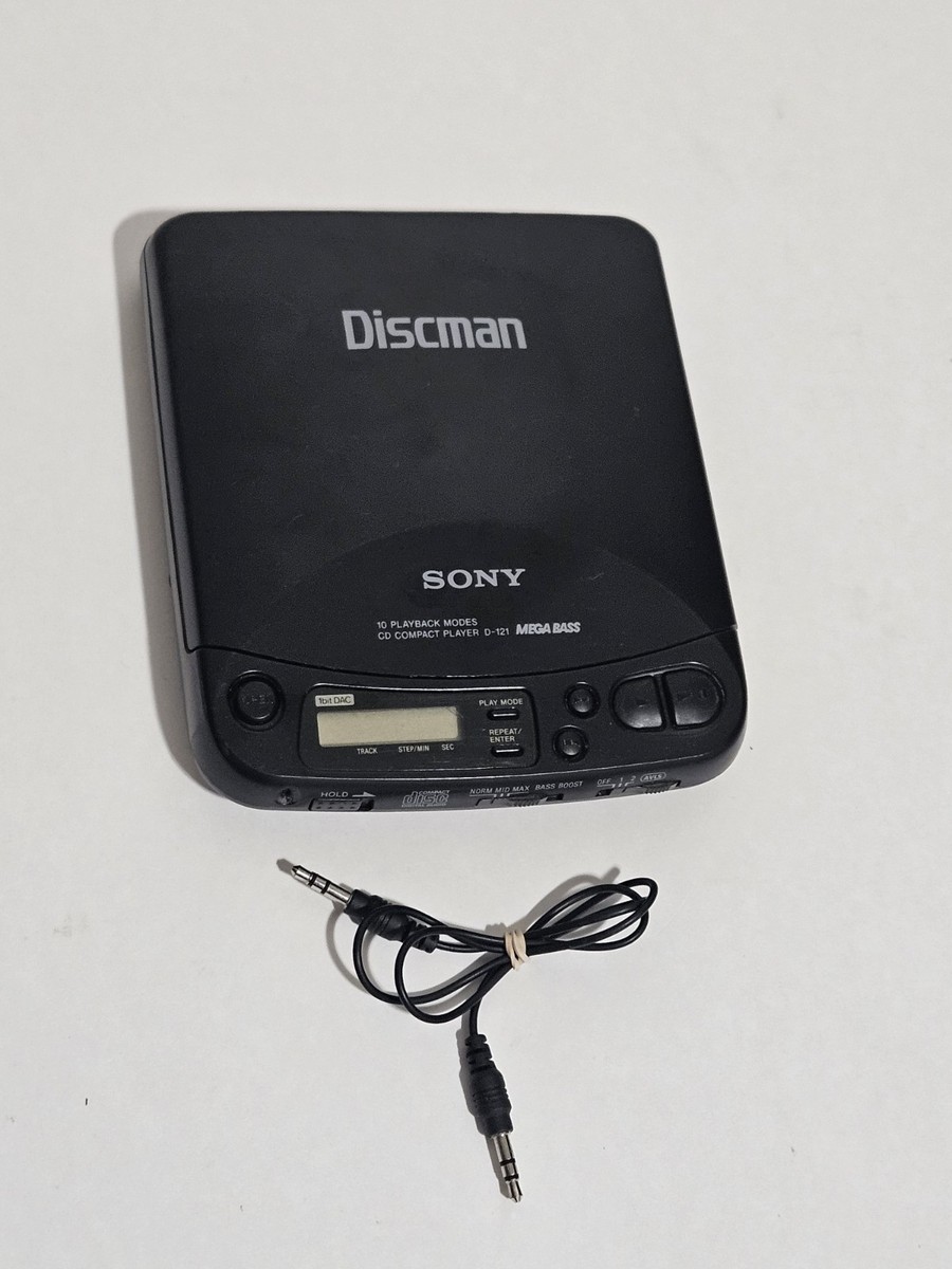 VTG Sony Discman D-121 CD Compact Player 1993 MegaBass Portable