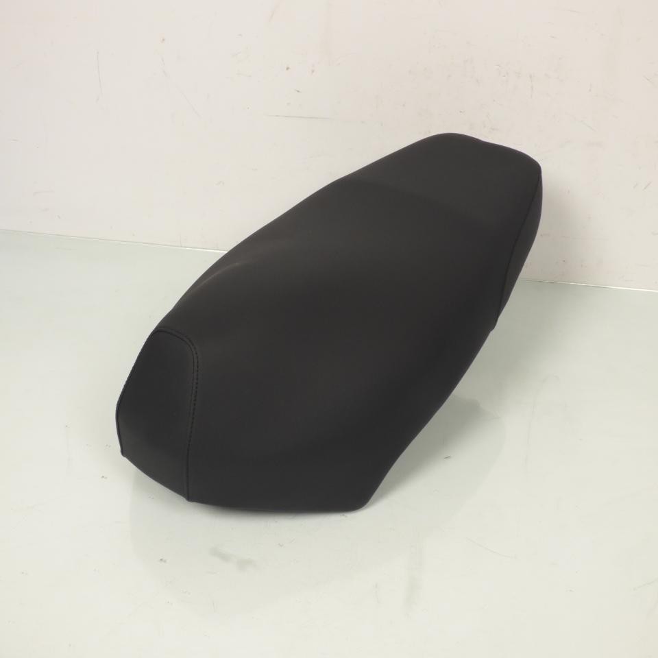 Selle biplace RSM pour MBK Rocket 50 finition cuir synthétique résistant