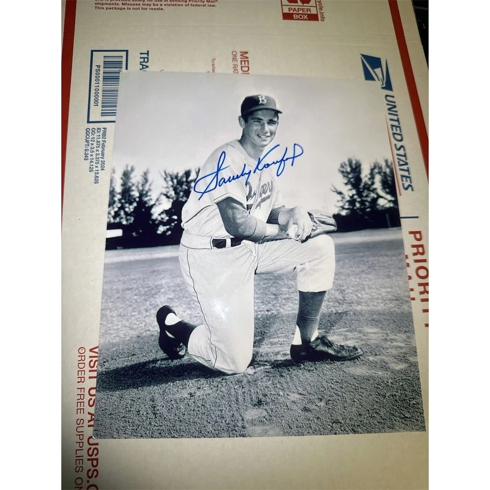 Sandy Koufax Signed Vintage Photo Brooklyn Dodgers Original Baseball - Image 2 of 2