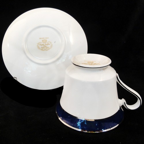 ROYAL GRAFTON SILVER NILE Tea Cup & Saucer NEW NEVER USED made in England - Picture 2 of 3