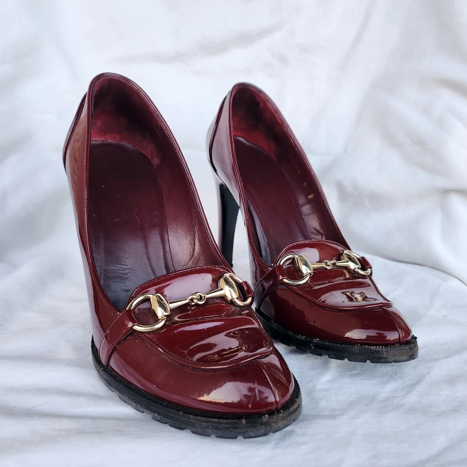 Escarpins GUCCI cuir verni boucle mors de cheval bordeaux   Talons créateurs de luxe 