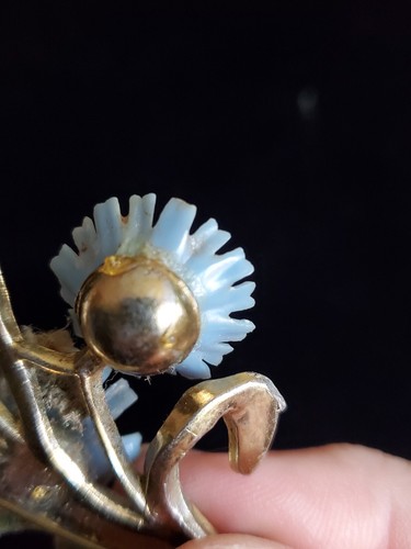 VINTAGE FLOWER BOUQUET LAPEL BROOCH - Picture 7 of 8