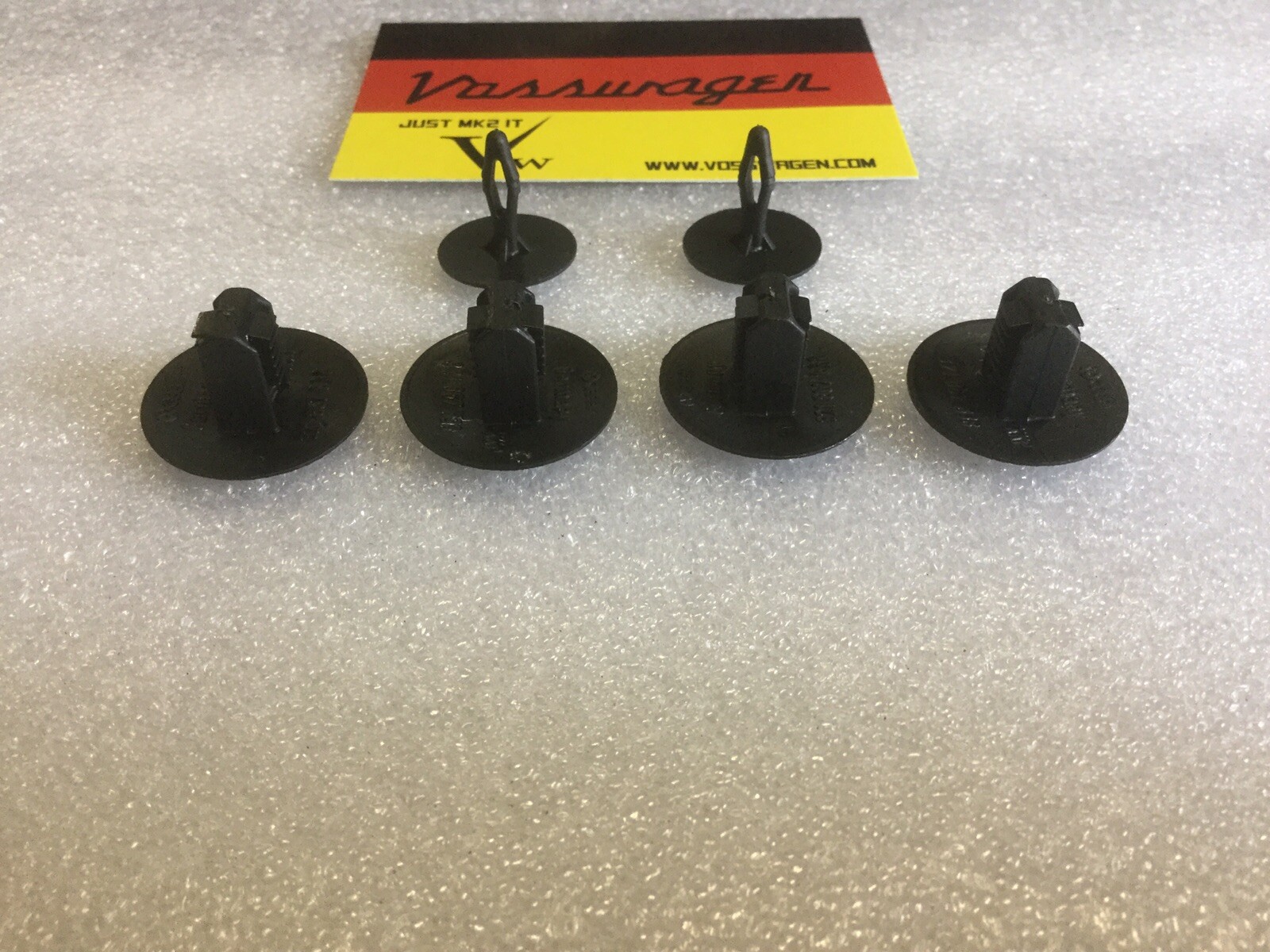 NEW GENUINE VW GOLF GTI MK2 JETTA HEADLINER HEADLINING ROOFLINING CLIPS