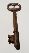Authentic Antique Rusty Steel Skeleton Key Solid Barrel Collectible Rustic Decor