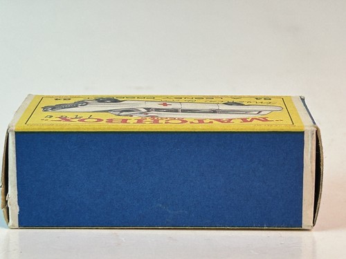 Matchbox No. 54 Cadillac S&S Ambulance With Original Box - Picture 2 of 15