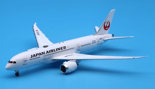 Modelo de avión fundido a presión JC Wings 1:400 Japan Airlines JAL Boeing B787-8 JA833J - Imagen 7 de 13