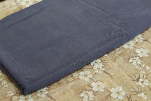 100% Mulberry Silk Fabric - Picture 3 of 3