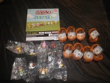 Bandai Digimon Adventure Narabundesu Lets Get In Line Gashapon Capsule -Pick One