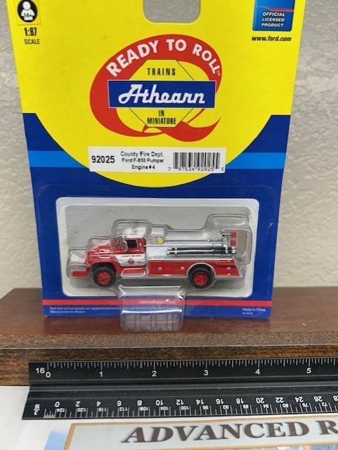 COUNTY FIRE PUMPER ENGINE #4 FORD F-850 TRUCK HIGHLY DETAILED HO Scale NEW RARE
