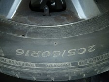 VW Touran Sommerreifen 205 60 R 16 mit Alufelgen kompletter Satz