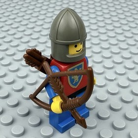 LEGO Castle Crusaders Crusader Lion Minifigure w/ Quiver and Bow cas113a 6102