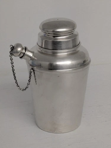 Reed & Barton Shaker X110 Mini Cocktail  American Sterling Silver 144 Grams