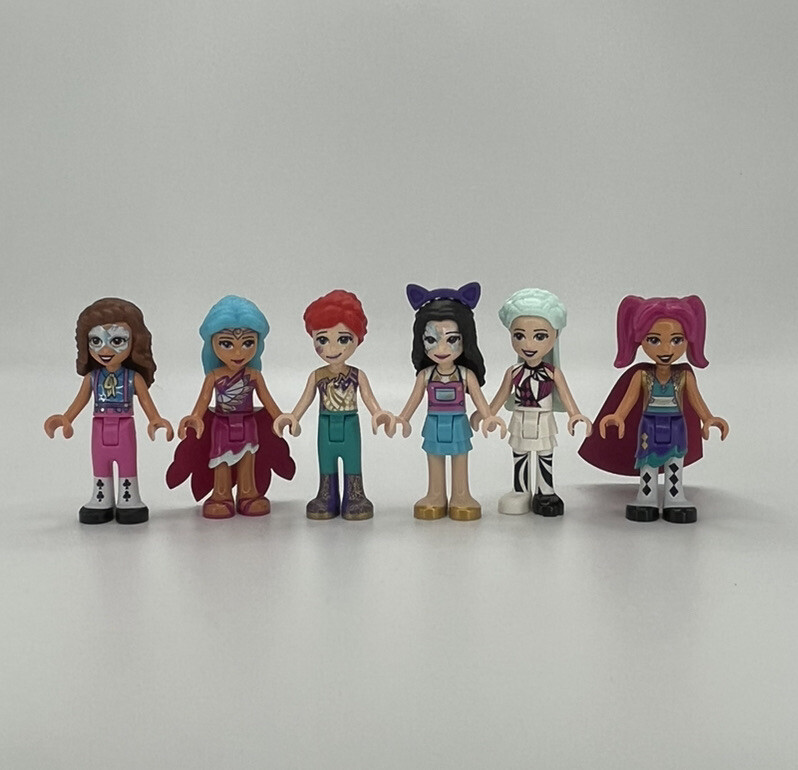 NEW LEGO Friends Fair Lot Set of 6 Olivia Emma Mia Claire 41688