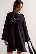 Free People We The Free Coastal Black Crew Sweatshirt Top Oversized M NEW 275972