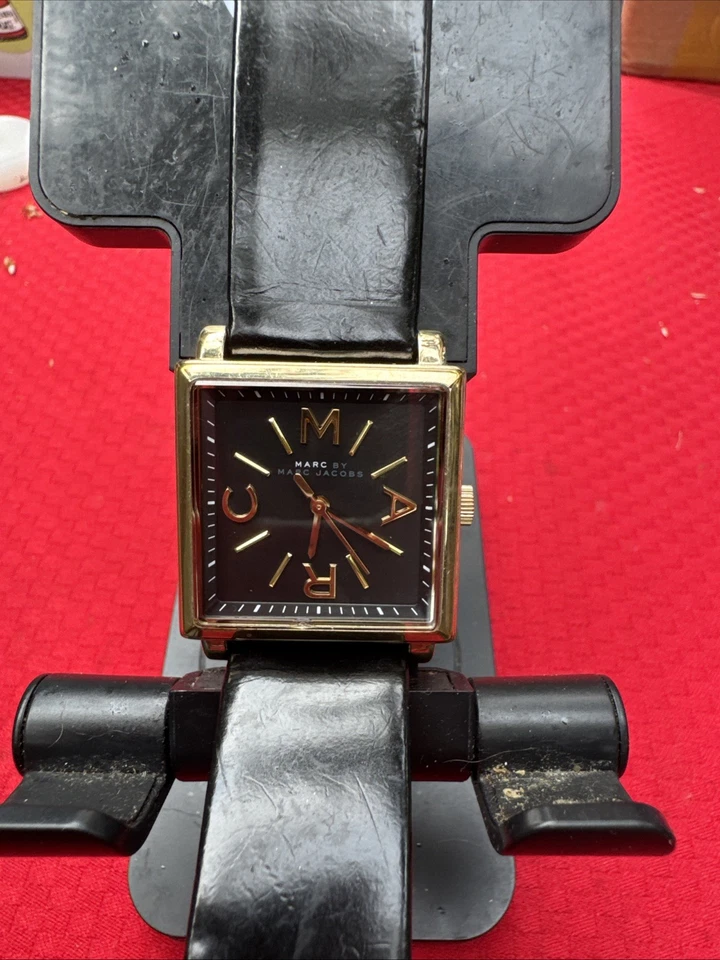 Marc by Marc Jacobs Square Face Watch Black Dial Gold Case - Image 2 of 4