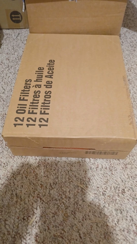 LuberFiner CHAMP PH820 Engine Oil Filters FL820 51372 L24651 FORD NEW CASE of 12 — 第 3/4 张图片