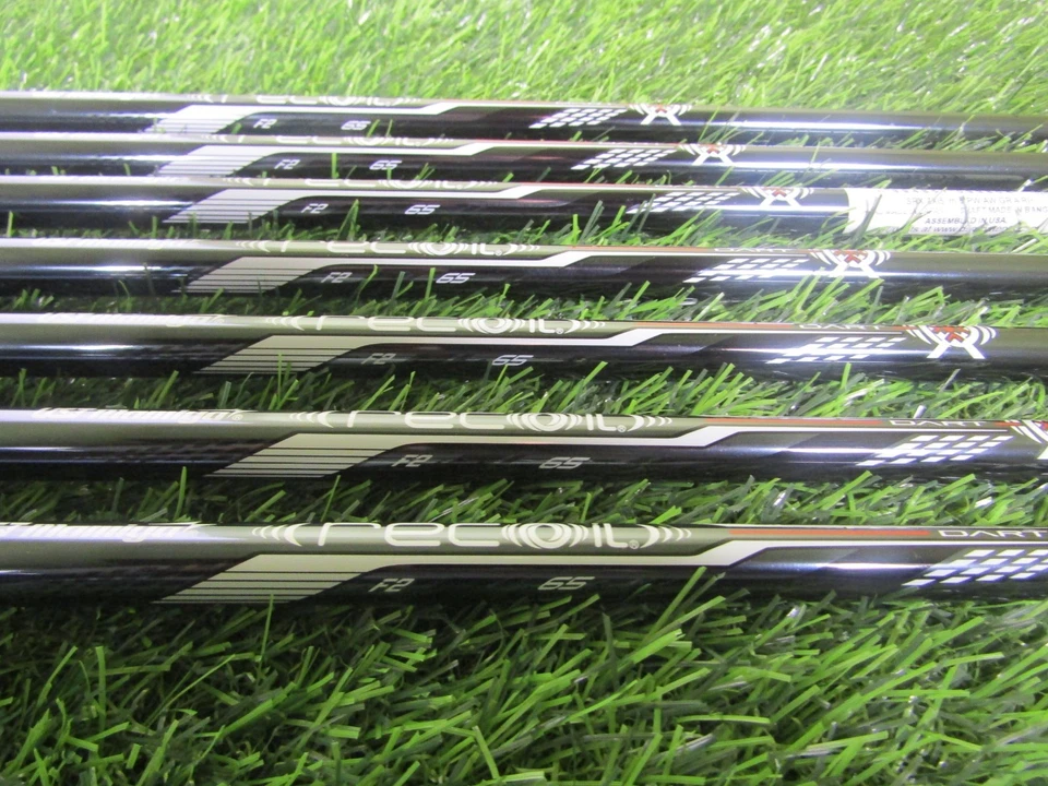 New LH Srixon ZXi4 iron set, 5-AW, UST Mamiya Recoil Dart F2 Senior Graphite Std - Image 2 of 3