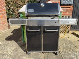 Weber BBQ E 320