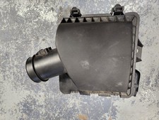 2005-2009 Ford Mustang Air Cleaner Intake Box 4.6l 3v Assembly Oem 2005-2009 Ford Mustang Air Cleaner Intake Box 4.6l 3v Assembly Oem