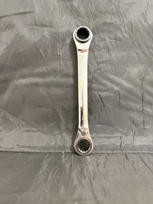 Powerfix Profi 4 in 1 Ratcheting Reversible Ring Spanner/Wrench - 16/17/18/19mm
