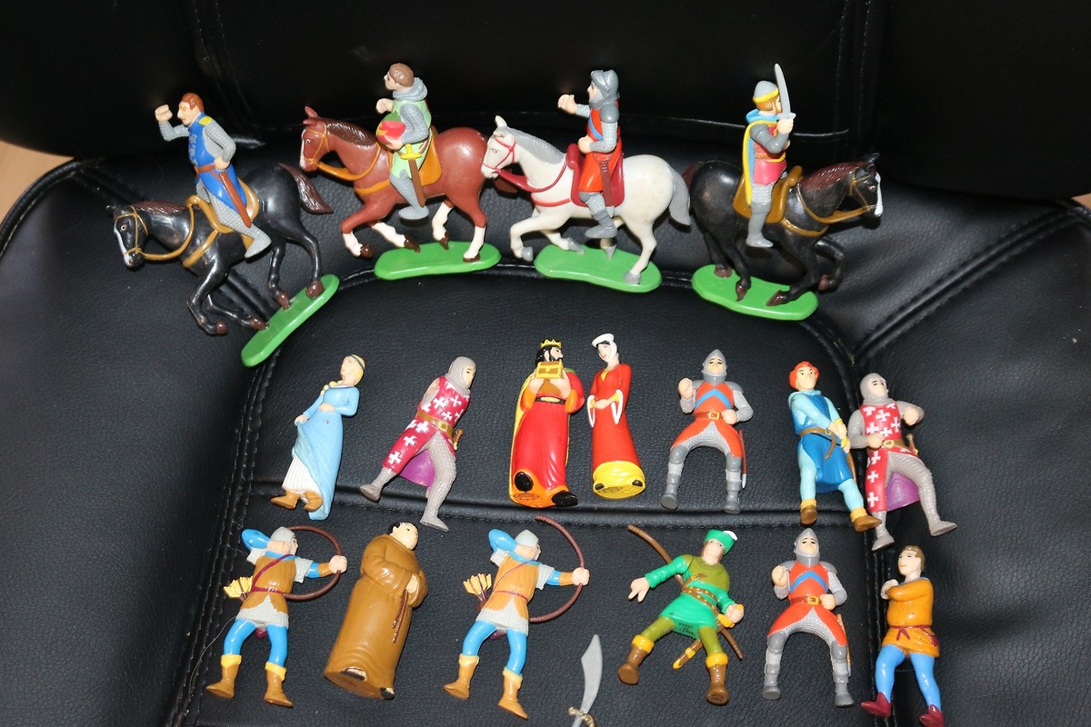 Lot De 26 Figurines Warner Atlas – Collection Looney Tunes En Excellent État